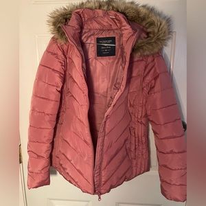 Women’s jacket with faux fur-lined hood